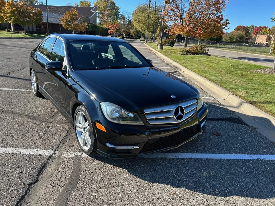 2012 Mercedes-Benz W204 C-Class - Image 7 of 14