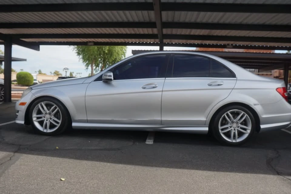 2012 Mercedes-Benz W204 C-Class - Image 3 of 15