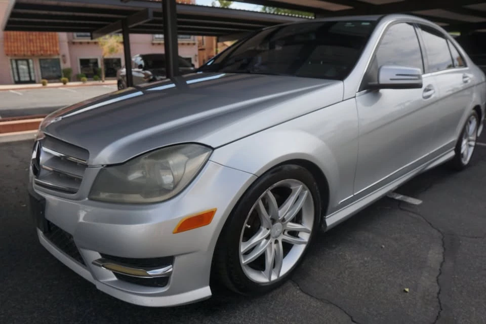 2012 Mercedes-Benz W204 C-Class - Image 2 of 15