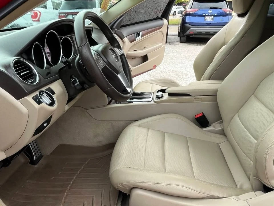 2012 Mercedes-Benz W204 C-Class - Image 16 of 20