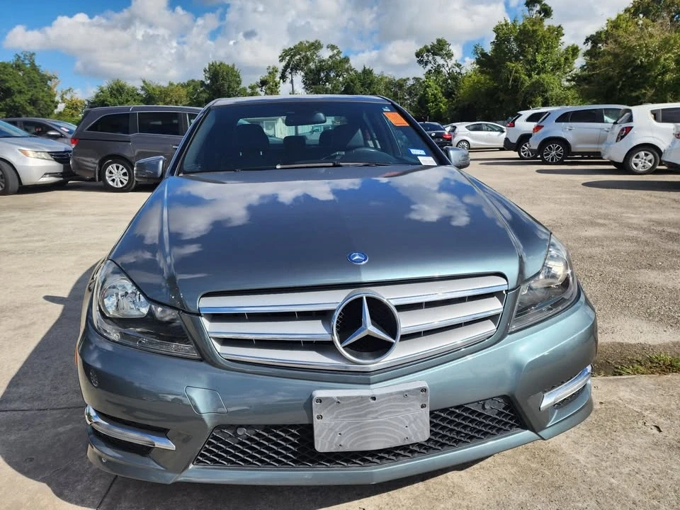 2012 Mercedes-Benz W204 C-Class - Image 8 of 14