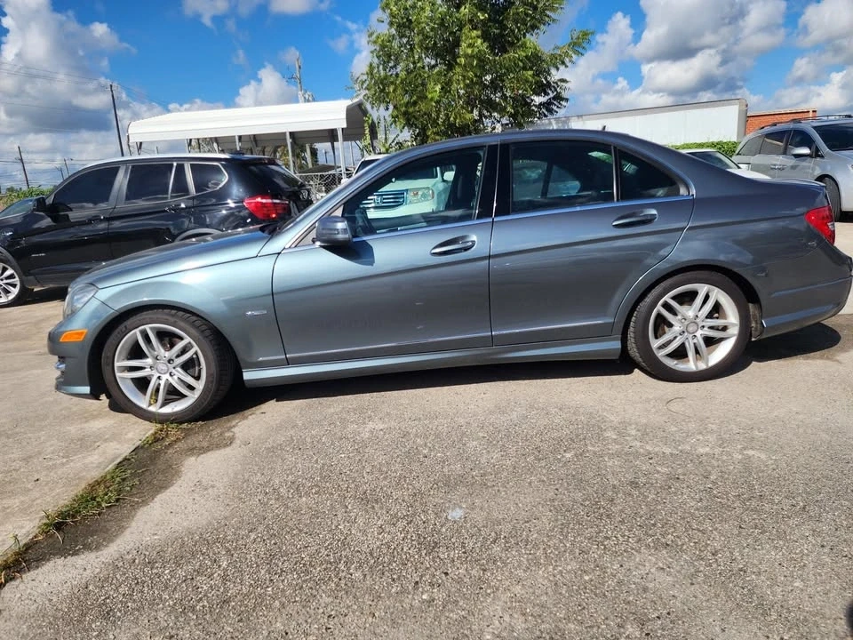 2012 Mercedes-Benz W204 C-Class - Image 2 of 14