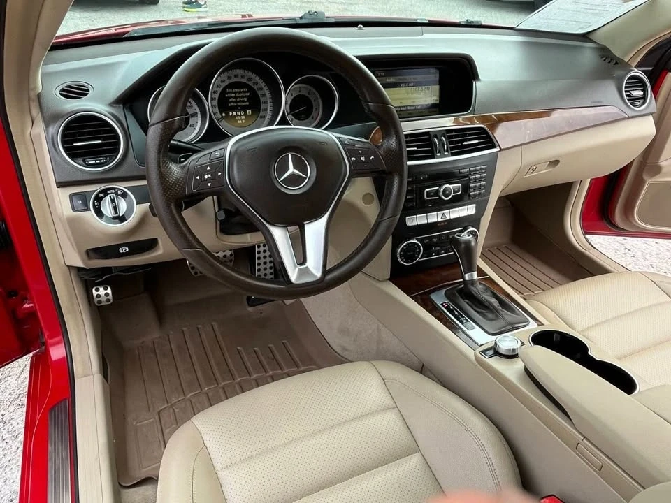 2012 Mercedes-Benz W204 C-Class - Image 15 of 20