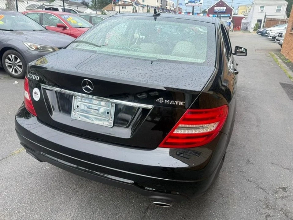 2012 Mercedes-Benz W204 C-Class - Image 14 of 20