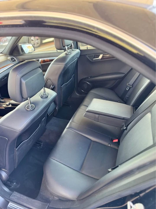 2012 Mercedes-Benz W204 C-Class - Image 9 of 12