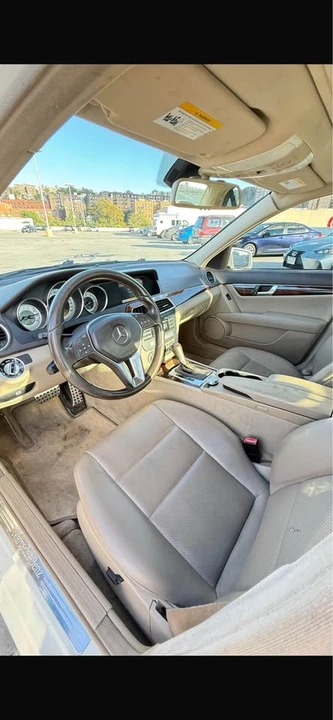 2012 Mercedes-Benz W204 C-Class - Image 8 of 10
