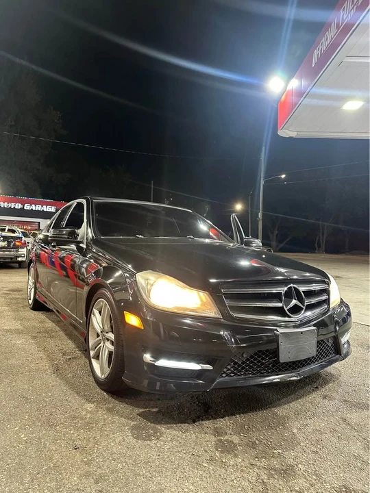 2012 Mercedes-Benz W204 C-Class - Image 3 of 6