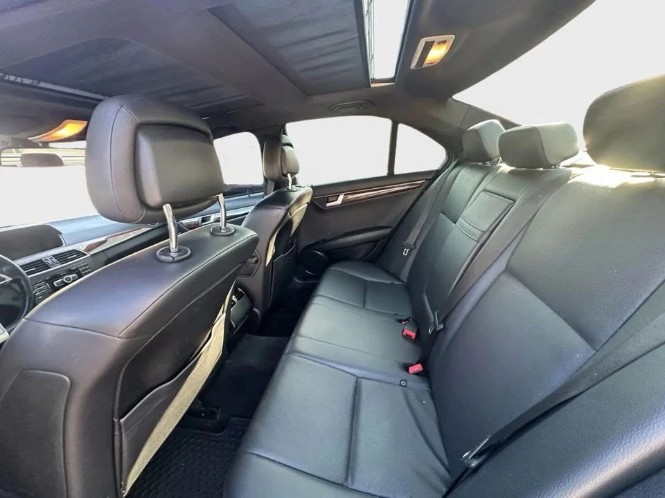 2012 Mercedes-Benz W204 C-Class - Image 7 of 8