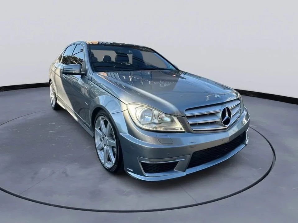 2012 Mercedes-Benz W204 C-Class - Image 2 of 8