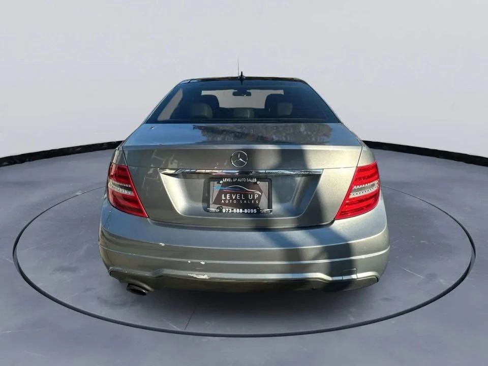 2012 Mercedes-Benz W204 C-Class - Image 5 of 8