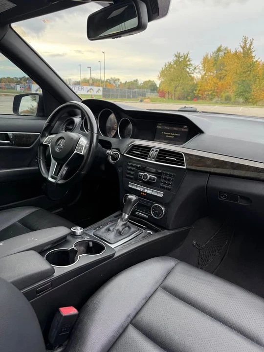 2012 Mercedes-Benz W204 C-Class - Image 8 of 9