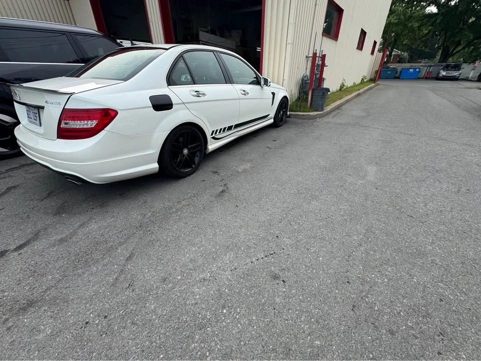 2012 Mercedes-Benz W204 C-Class - Image 6 of 11