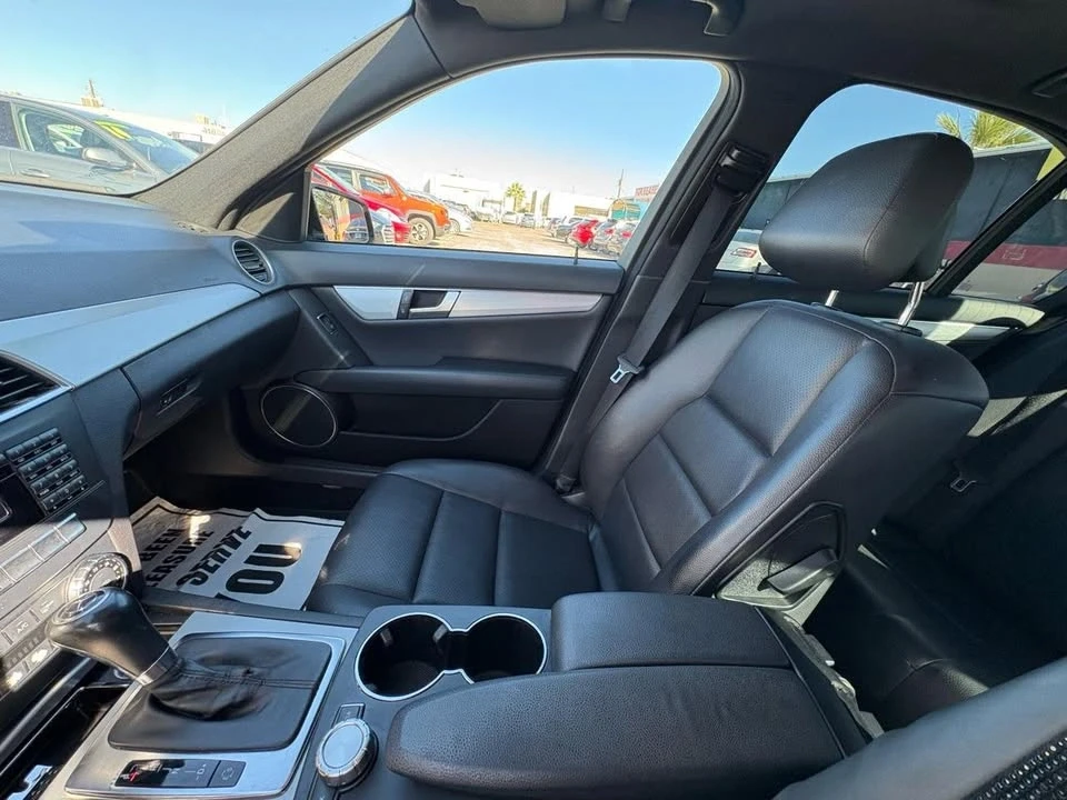2012 Mercedes-Benz W204 C-Class - Image 16 of 18