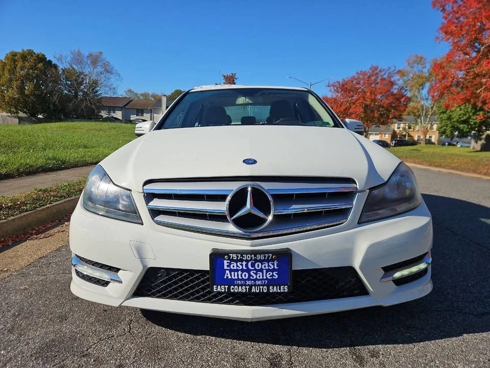2012 Mercedes-Benz W204 C-Class - Image 9 of 19