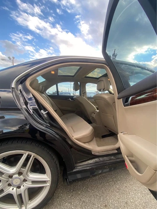 2012 Mercedes-Benz W204 C-Class - Image 8 of 10