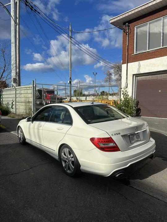 2012 Mercedes-Benz W204 C-Class - Image 3 of 7