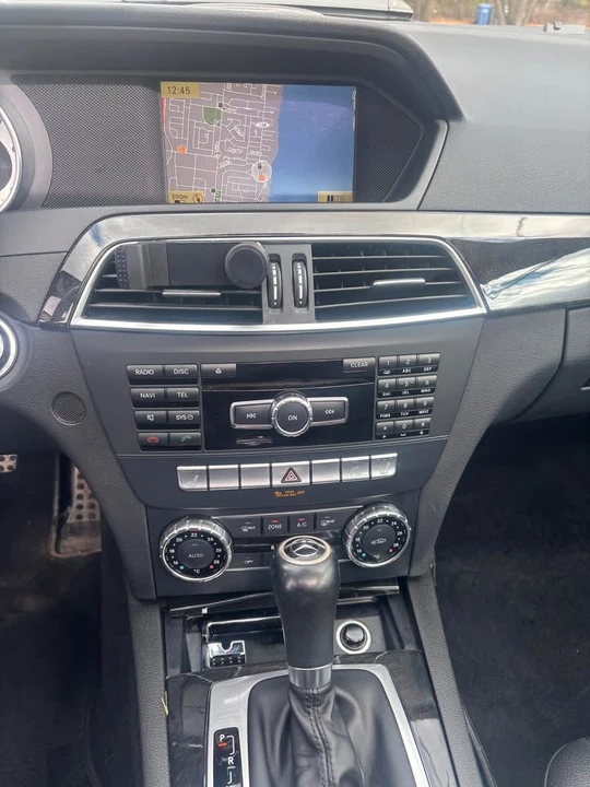 2012 Mercedes-Benz W204 C-Class - Image 12 of 13
