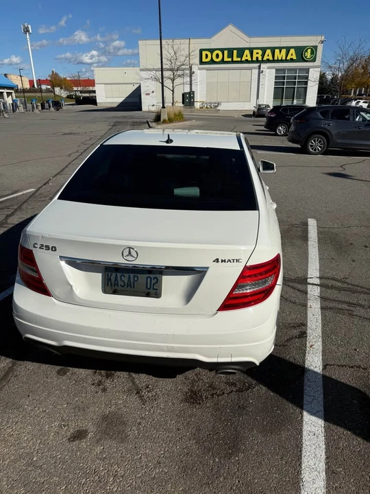 2012 Mercedes-Benz W204 C-Class - Image 4 of 8
