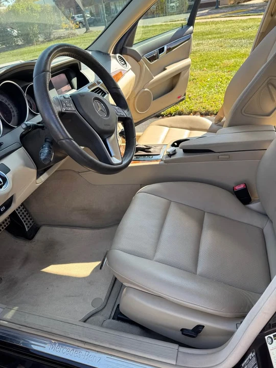 2012 Mercedes-Benz W204 C-Class - Image 5 of 10