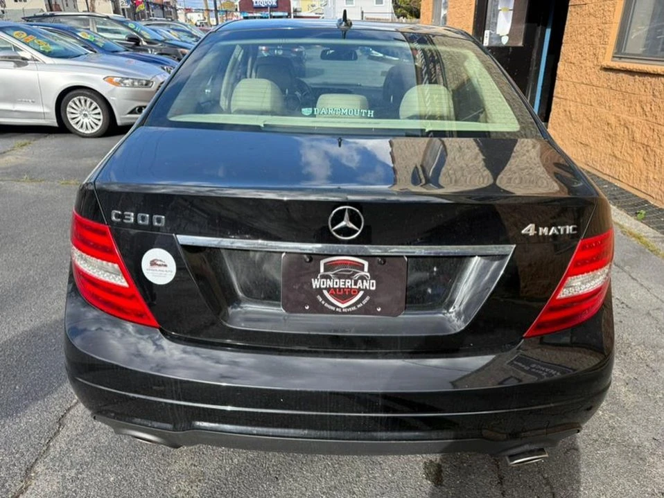 2012 Mercedes-Benz W204 C-Class - Image 10 of 20