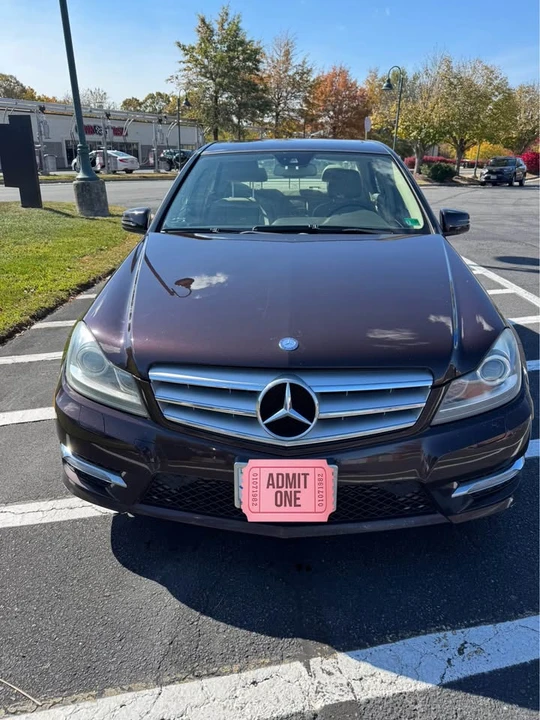 2012 Mercedes-Benz W204 C-Class - Image 2 of 10