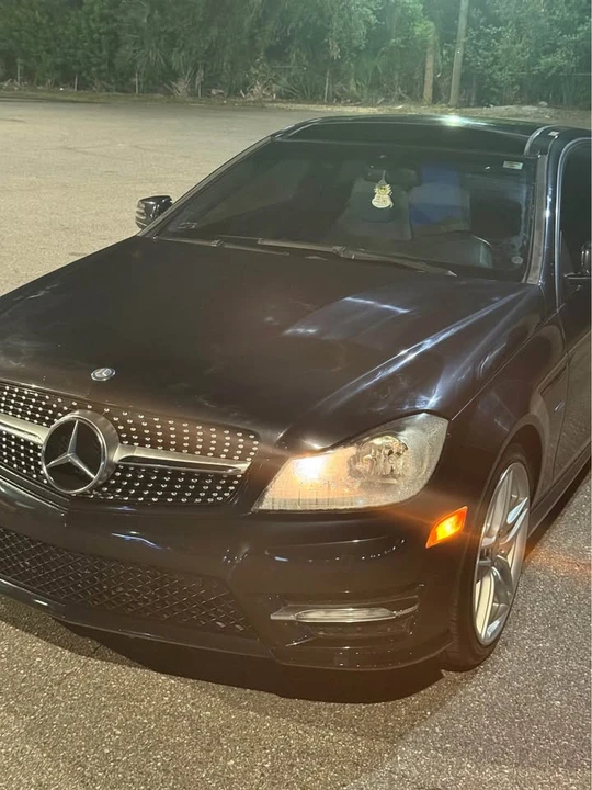 2012 Mercedes-Benz W204 C-Class - Image 6 of 10