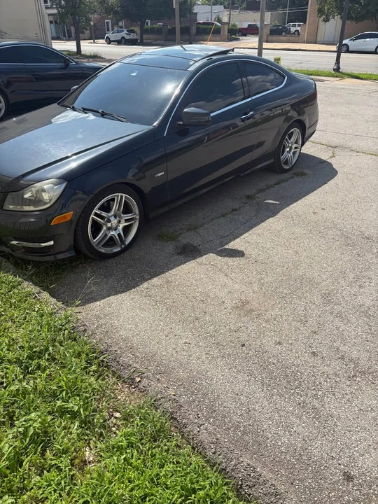 2012 Mercedes-Benz W204 C-Class - Image 3 of 5