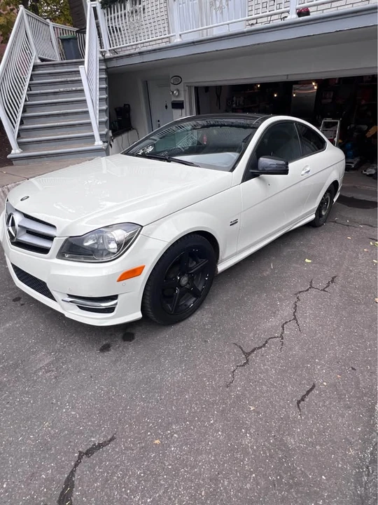 2012 Mercedes-Benz W204 C-Class - Image 2 of 9