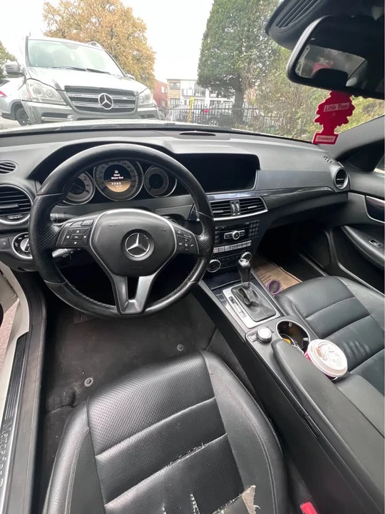 2012 Mercedes-Benz W204 C-Class - Image 9 of 9