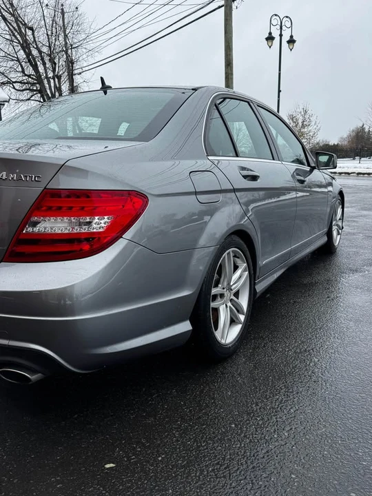 2012 Mercedes-Benz W204 C-Class - Image 3 of 9