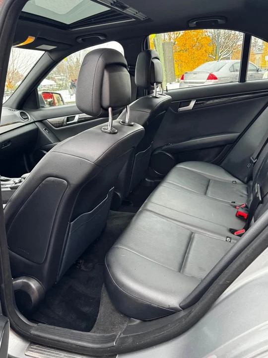 2012 Mercedes-Benz W204 C-Class - Image 9 of 9