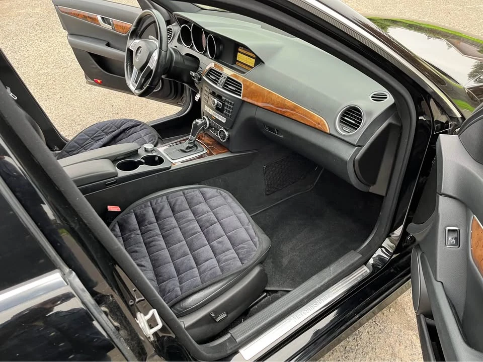2012 Mercedes-Benz W204 C-Class - Image 10 of 10
