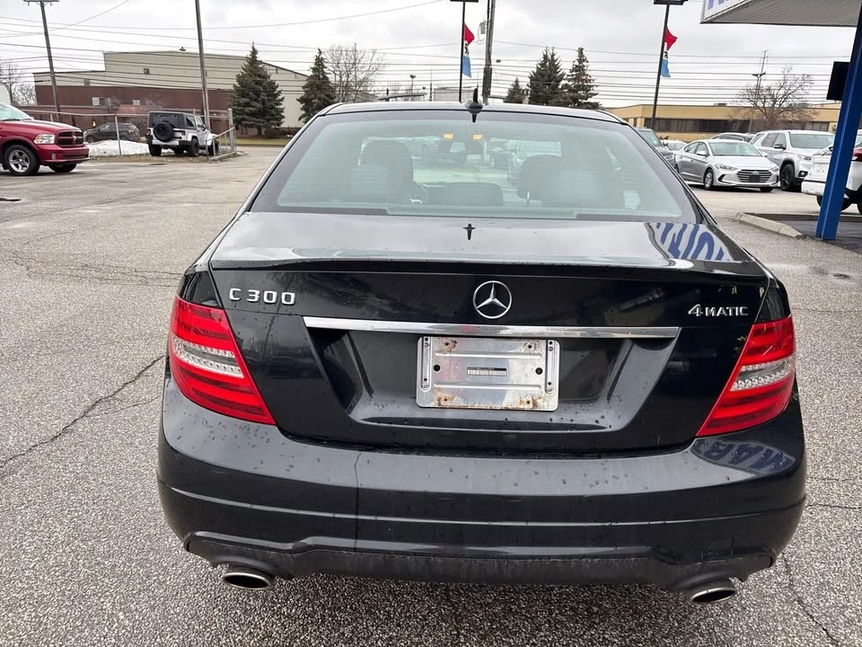 2012 Mercedes-Benz W204 C-Class - Image 6 of 18