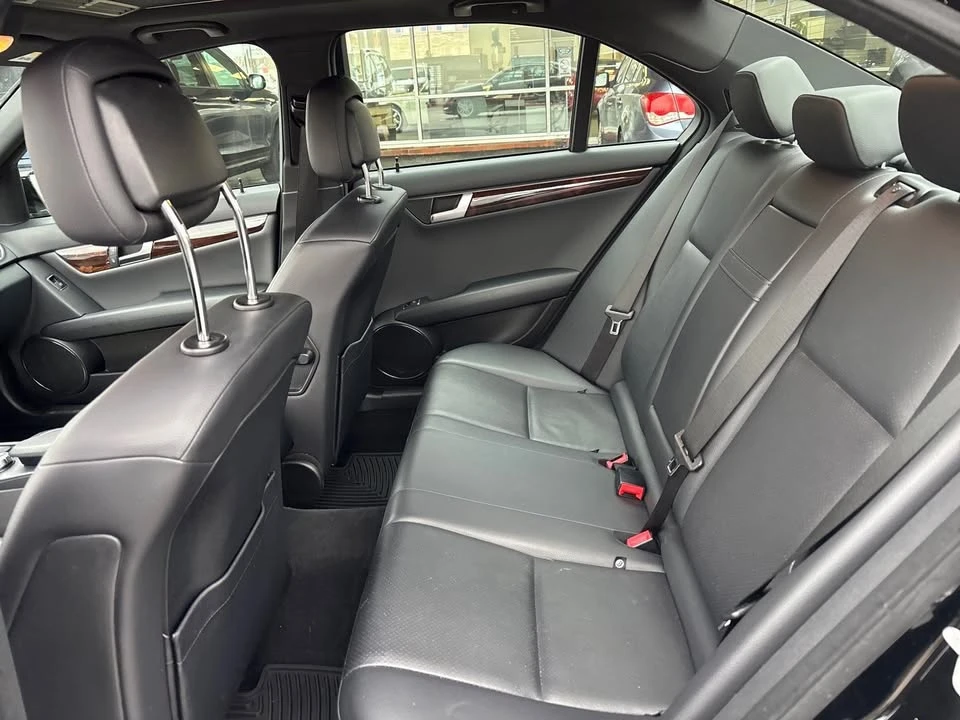 2012 Mercedes-Benz W204 C-Class - Image 11 of 18