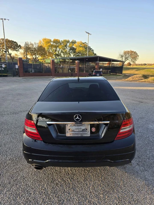 2012 Mercedes-Benz W204 C-Class - Image 5 of 15
