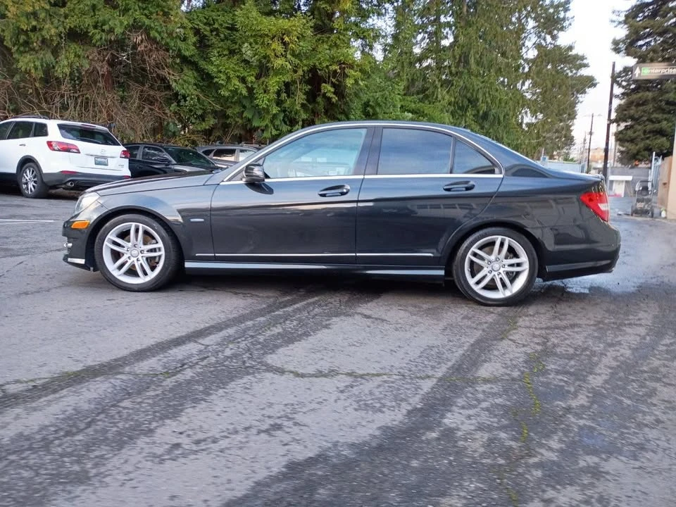 2012 Mercedes-Benz W204 C-Class - Image 9 of 20