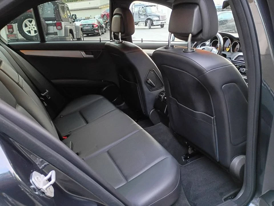 2012 Mercedes-Benz W204 C-Class - Image 16 of 20