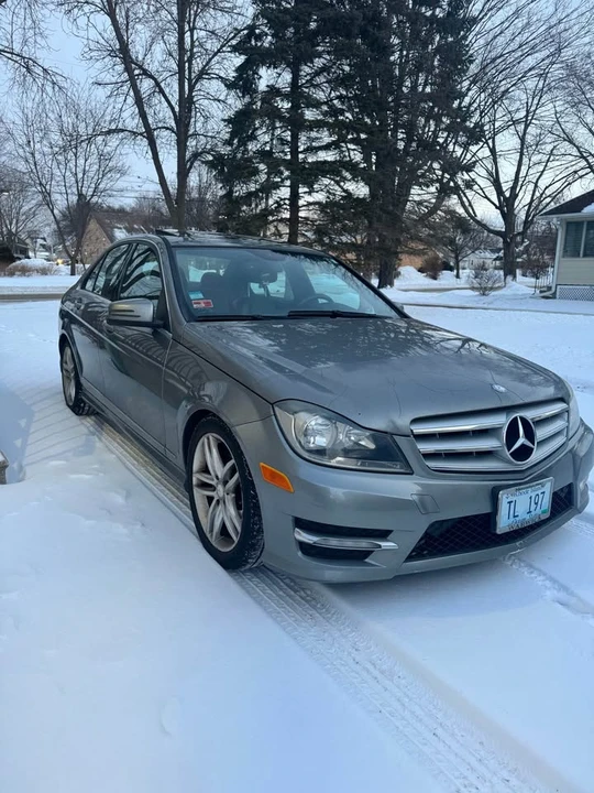 2012 Mercedes-Benz W204 C-Class - Image 2 of 9