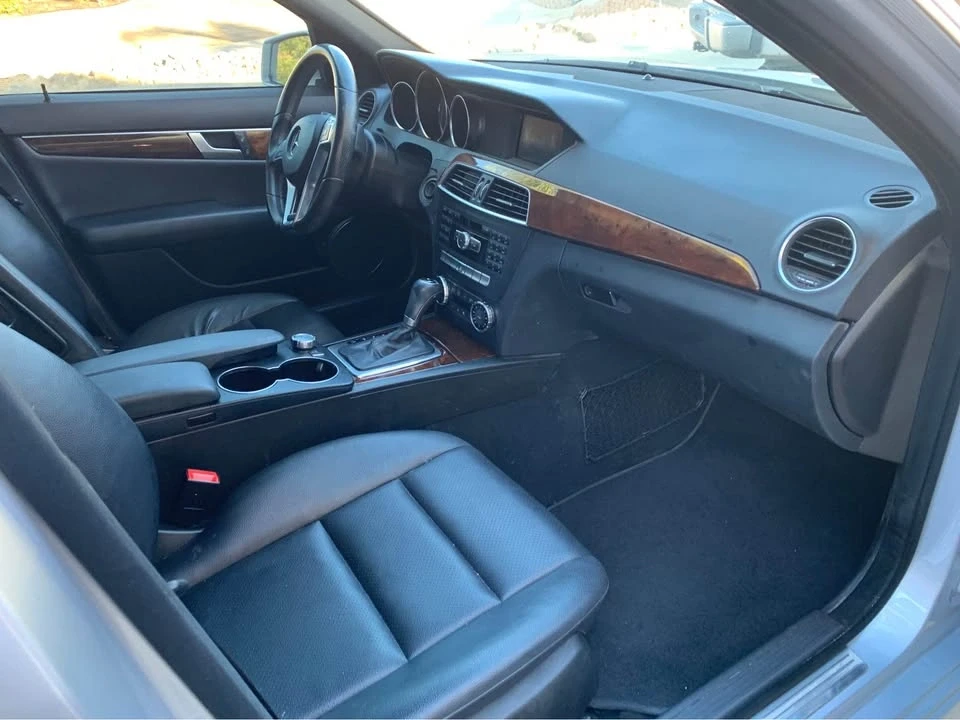 2012 Mercedes-Benz W204 C-Class - Image 6 of 8