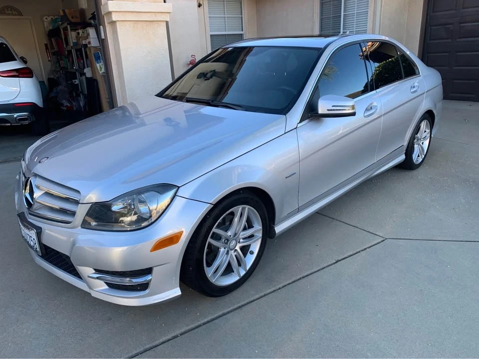 2012 Mercedes-Benz W204 C-Class - Image 2 of 8