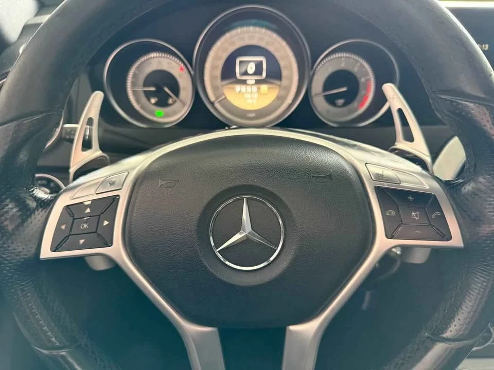 2012 Mercedes-Benz W204 C-Class - Image 15 of 19