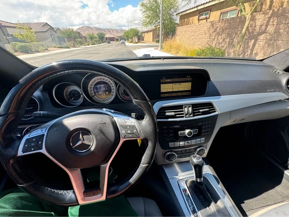 2012 Mercedes-Benz W204 C-Class - Image 9 of 10