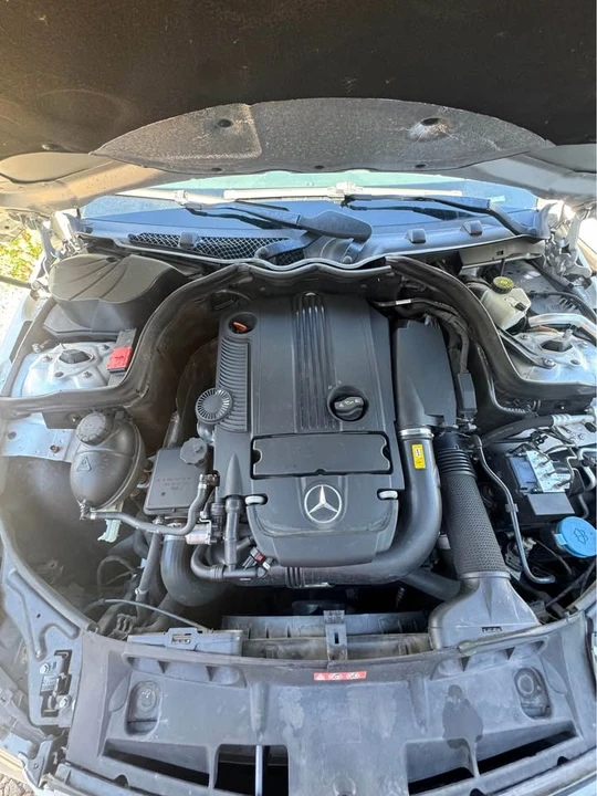 2012 Mercedes-Benz W204 C-Class - Image 10 of 10