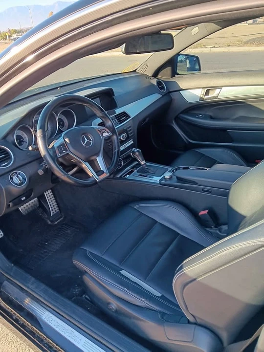 2012 Mercedes-Benz W204 C-Class - Image 5 of 7