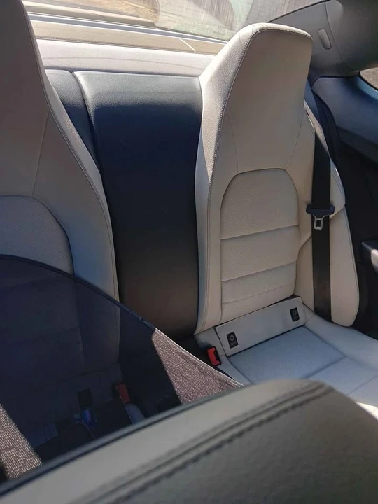 2012 Mercedes-Benz W204 C-Class - Image 4 of 5