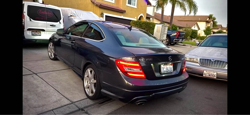2012 Mercedes-Benz W204 C-Class - Image 4 of 5
