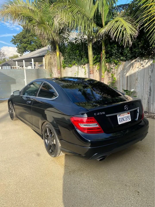 2012 Mercedes-Benz W204 C-Class - Image 2 of 10