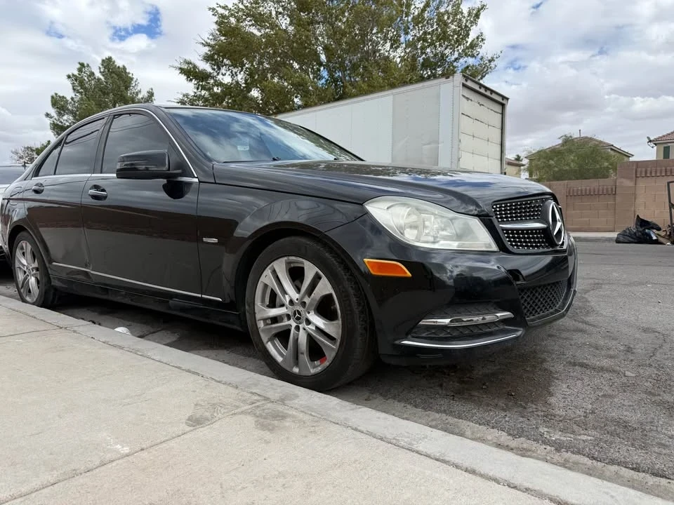 2012 Mercedes-Benz W204 C-Class - Image 2 of 4
