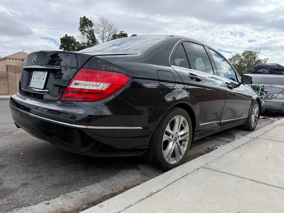 2012 Mercedes-Benz W204 C-Class - Image 3 of 4