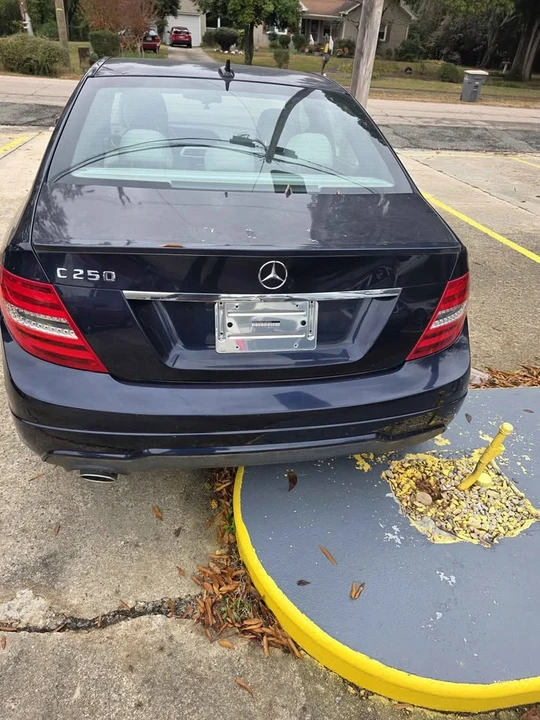 2012 Mercedes-Benz W204 C-Class - Image 3 of 10